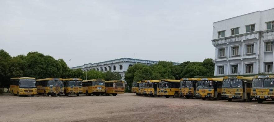 Narasaraopeta Engineering College Transport Facility