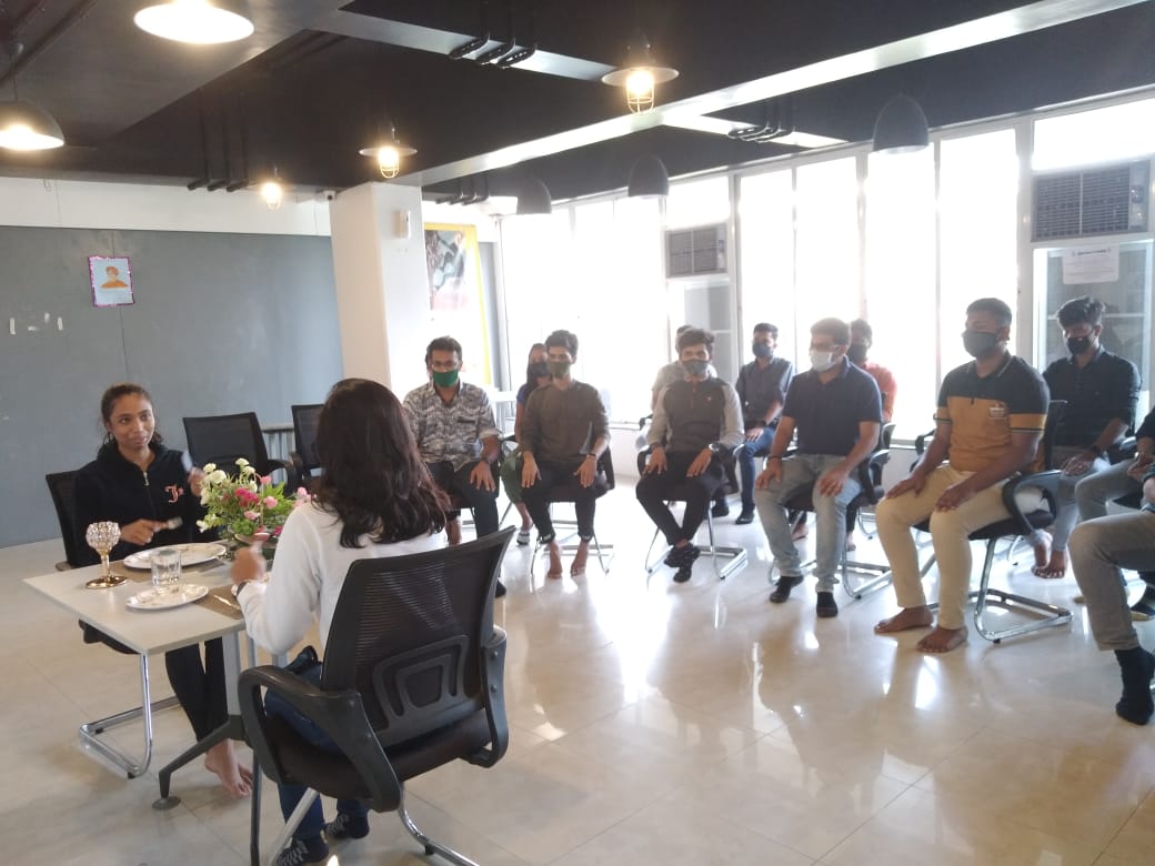 NIBE The International Business College Students Work(1)