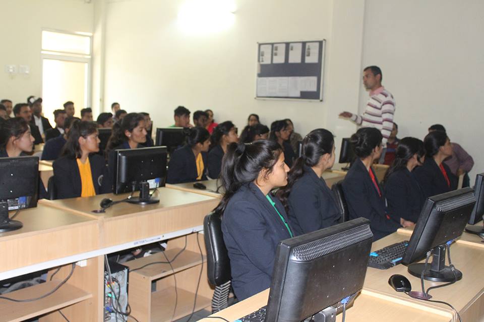 Pal College of Technology and Management Labs