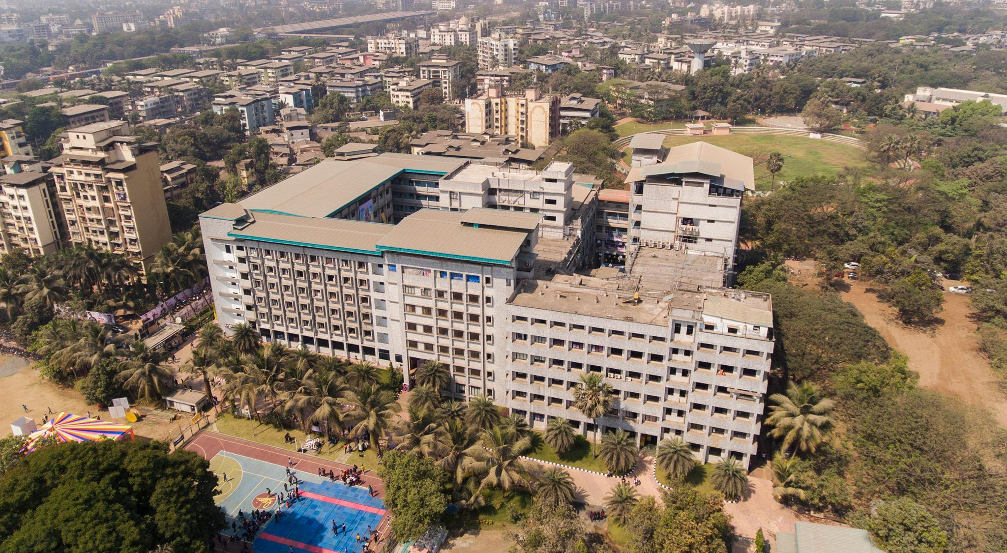 Pillai College of Engineering Campus Building(3)