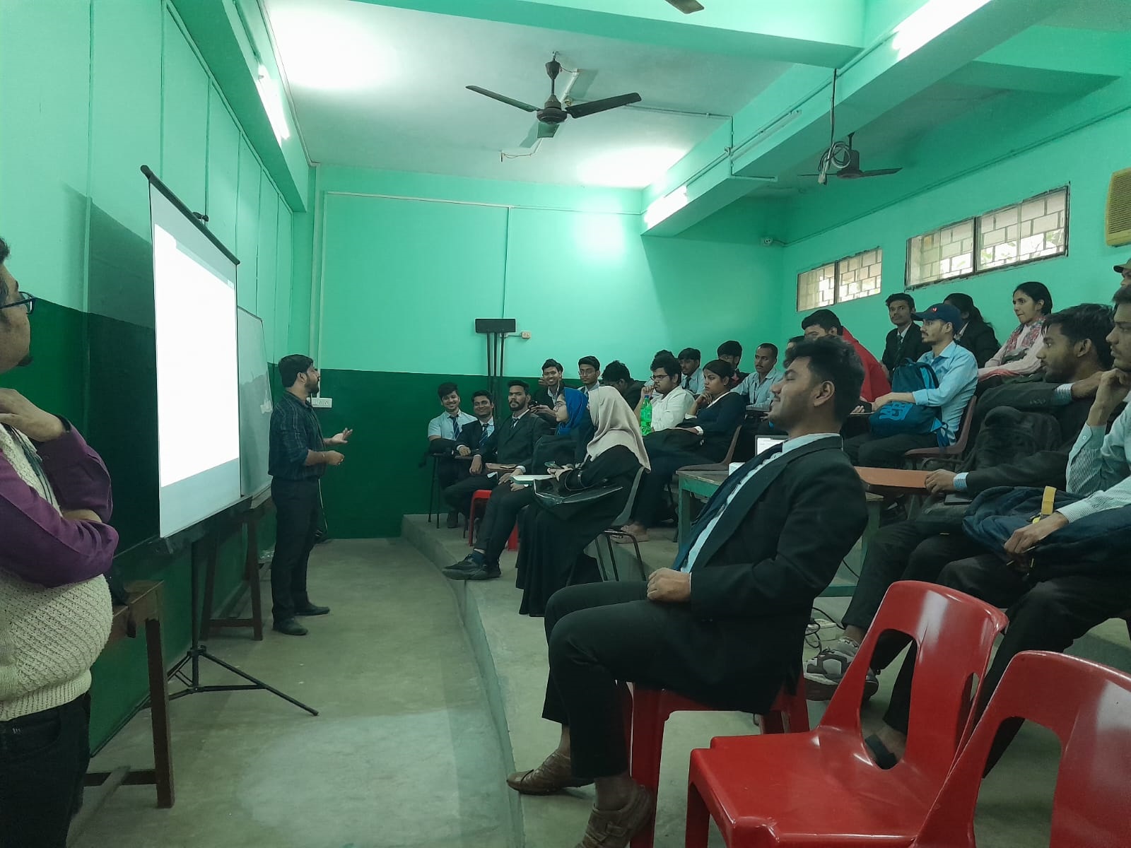 PITM College Classroom(5)