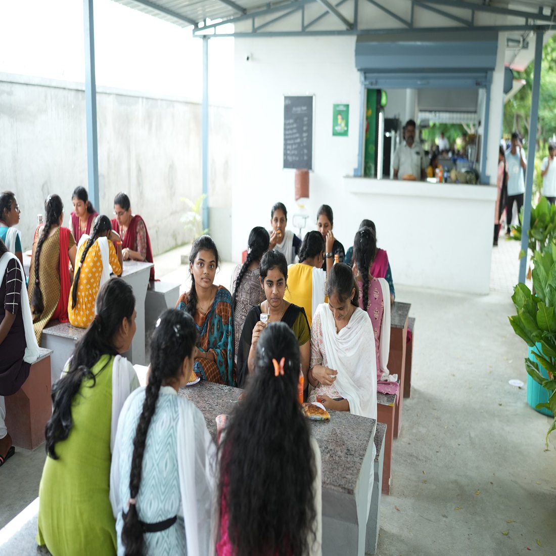 Prathyusha Engineering College Cafeteria / Mess(1)