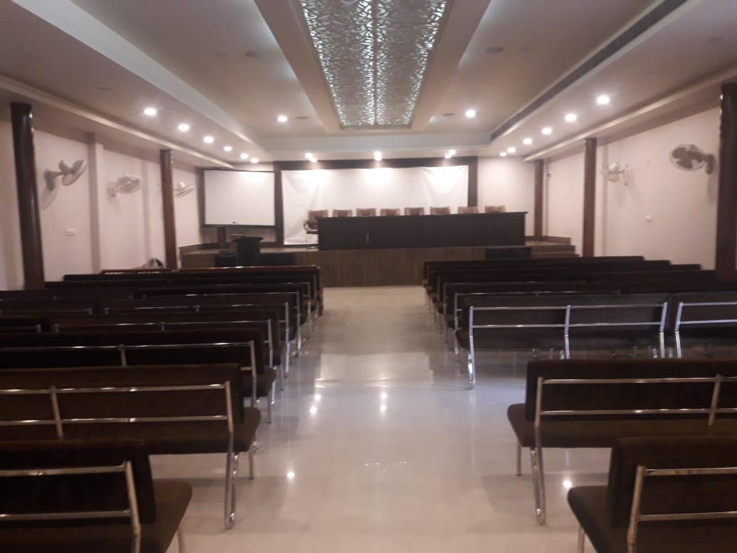 Deen Dayal Upadhyay Management College Seminar hall