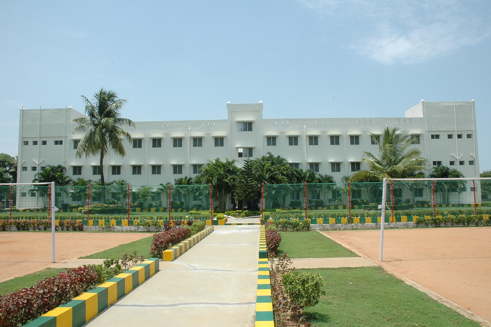 RMD Engineering College Campus View(2)