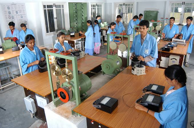 Rao Pahlad Singh Group of Institutions Labs