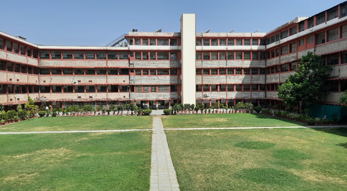 S.S. Jain Subodh PG College Campus Building(3)