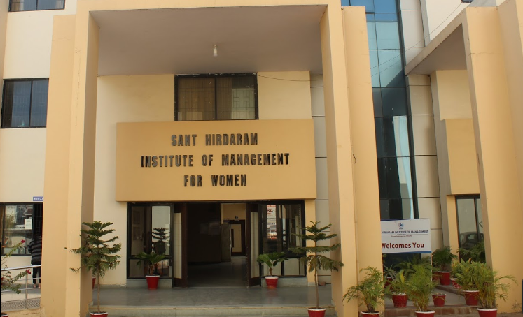 Sant Hirdaram Institute of Management Main Building
