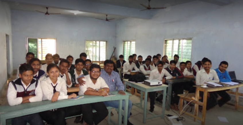 Santiniketan Institute of Polytechnic Classroom(1)