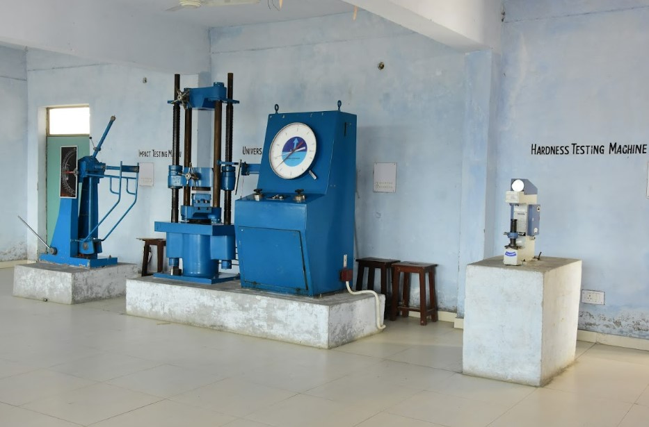 Saroj Institute of Technology and Management Others(3)