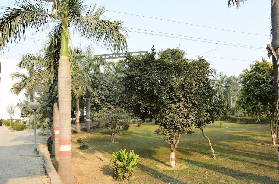 Saroj Institute of Technology and Management Others(4)