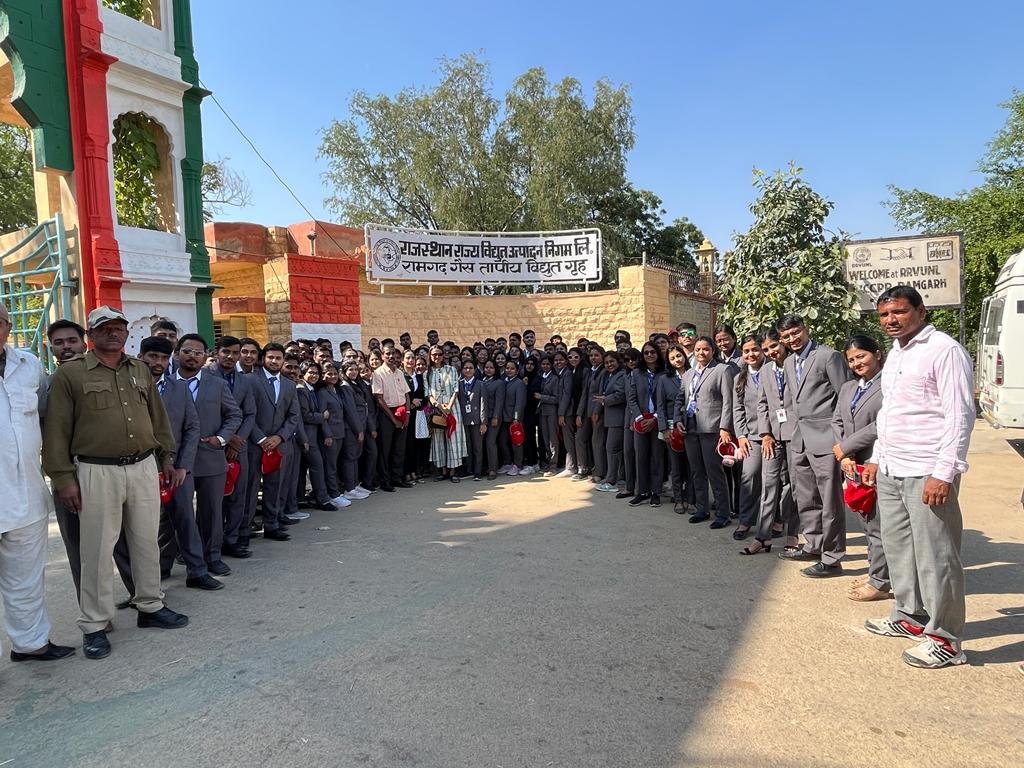 Sasmira's Business School Industrial Visit(2)