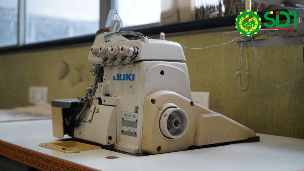 SASMIRA's Institute of Design and Textiles Labs(3)