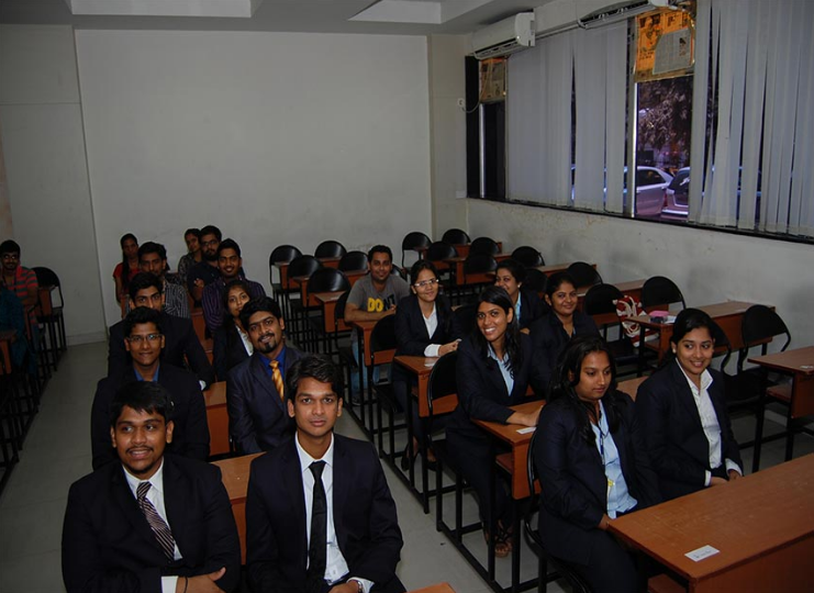Sasmiras Institute of Management Studies and Research Classroom(1)