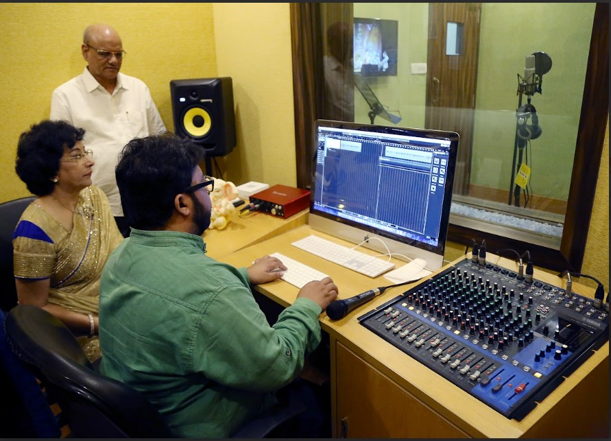 Satish Pradhan Dnyansadhana College Labs(3)