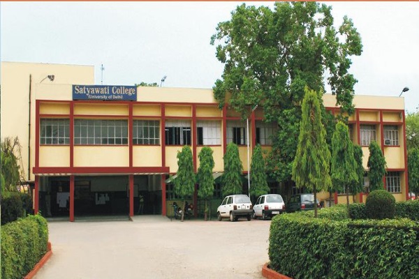 Satyawati College Campus Building(1)