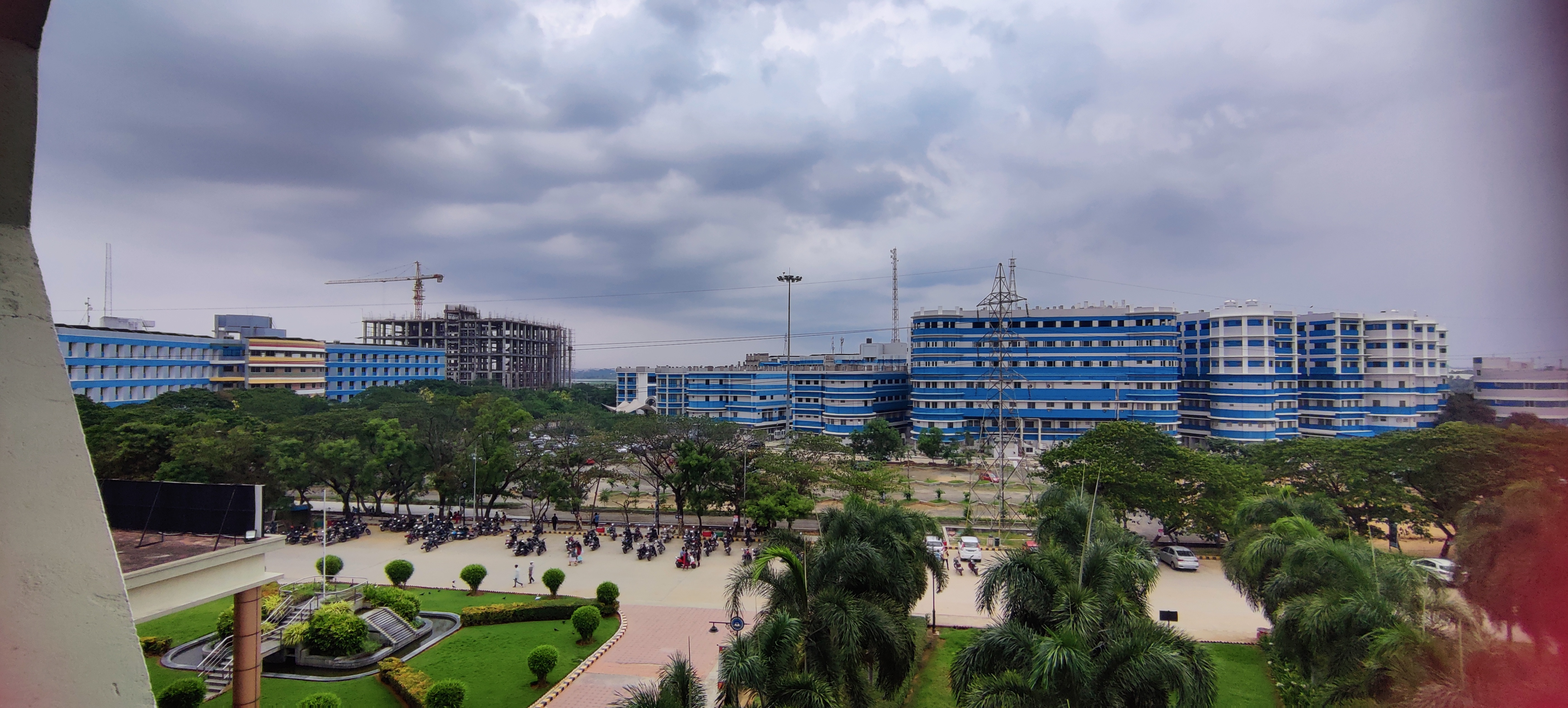 Saveetha Engineering College Campus View(2)