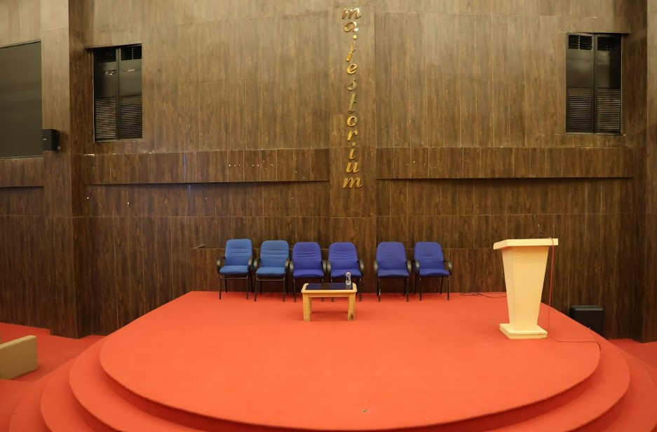 Saveetha Engineering College Auditorium(1)