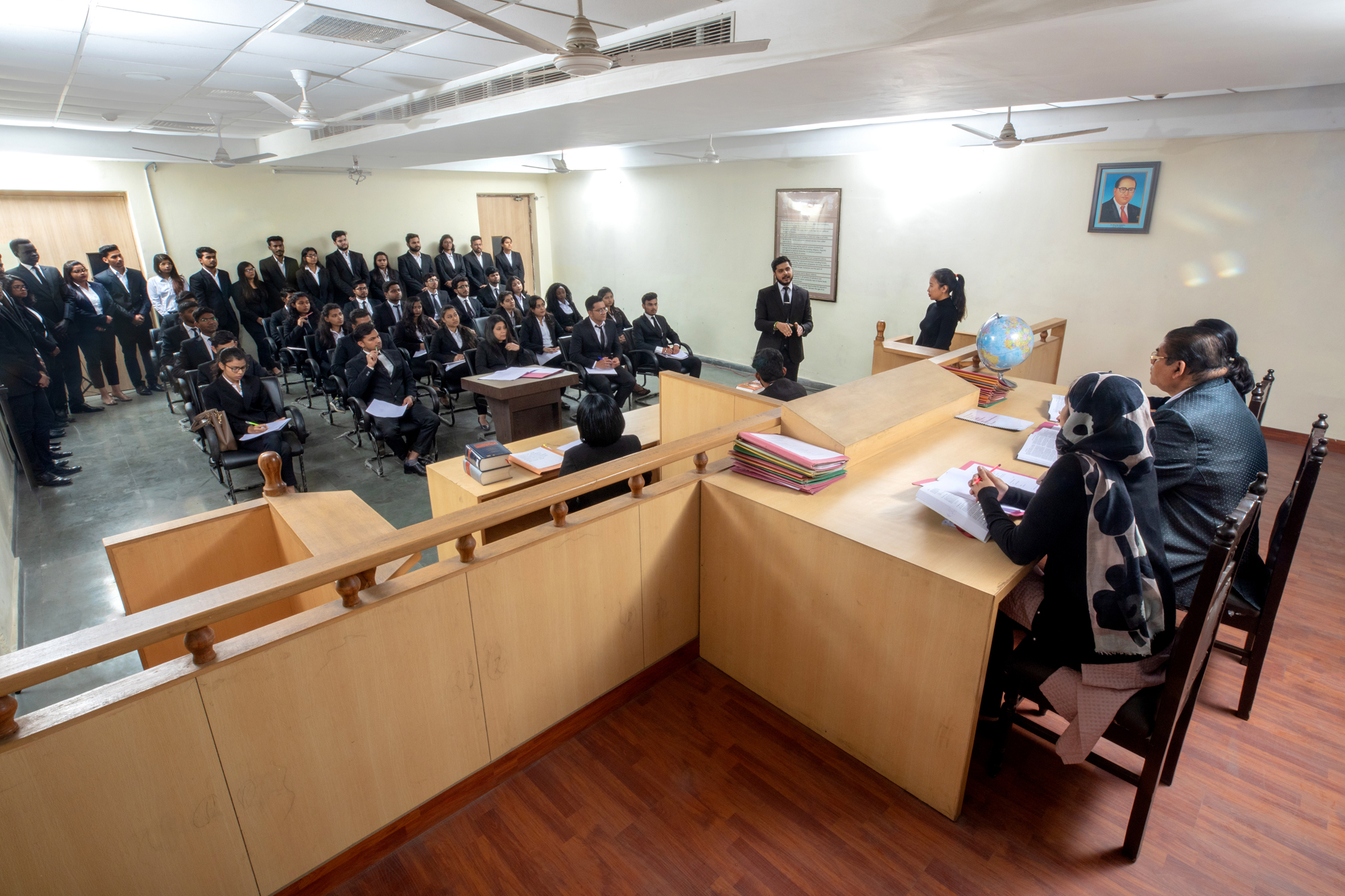 Sharda University Campus Building(4)