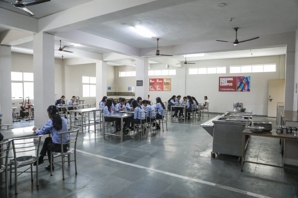 Shivalik Institute of Professional Studies Cafeteria / Mess(2)