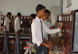 Shivdan Singh Institute of Technology and Management Labs(1)