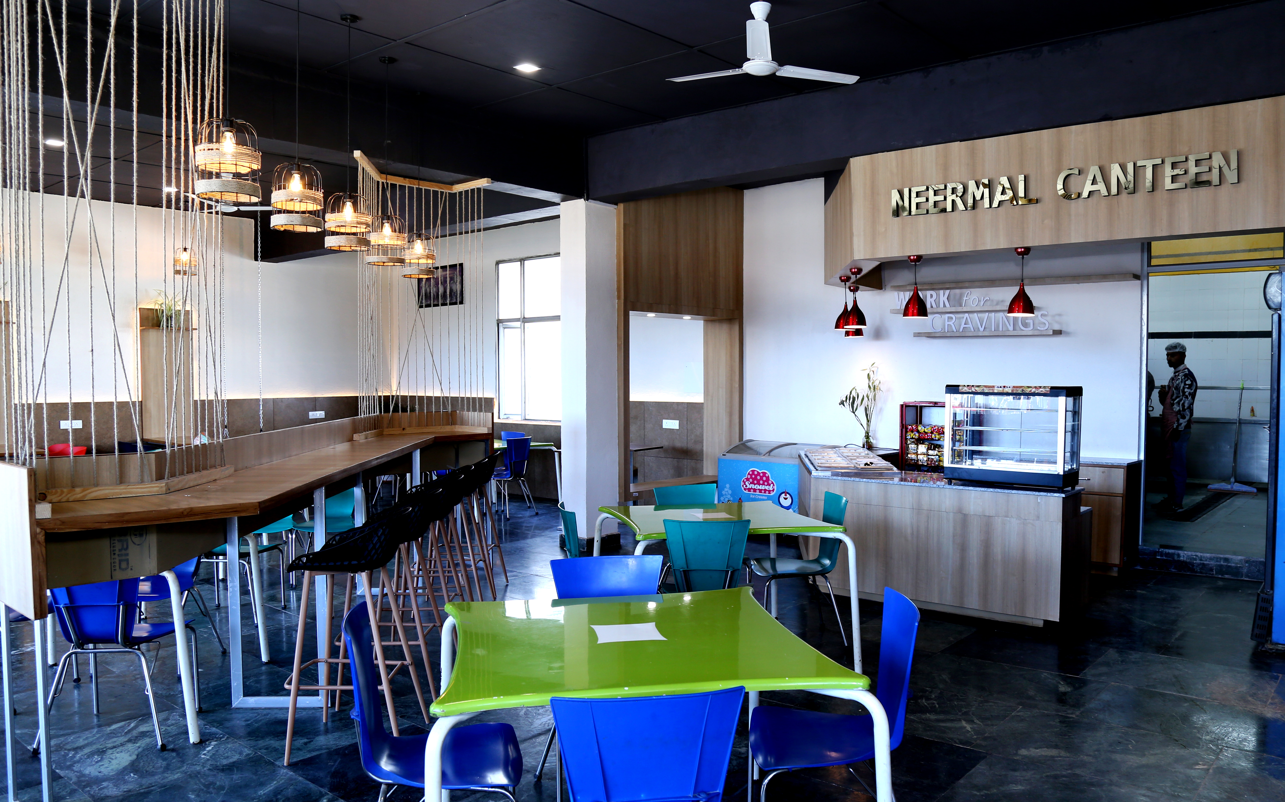 Shoolini University Cafeteria / Mess(1)