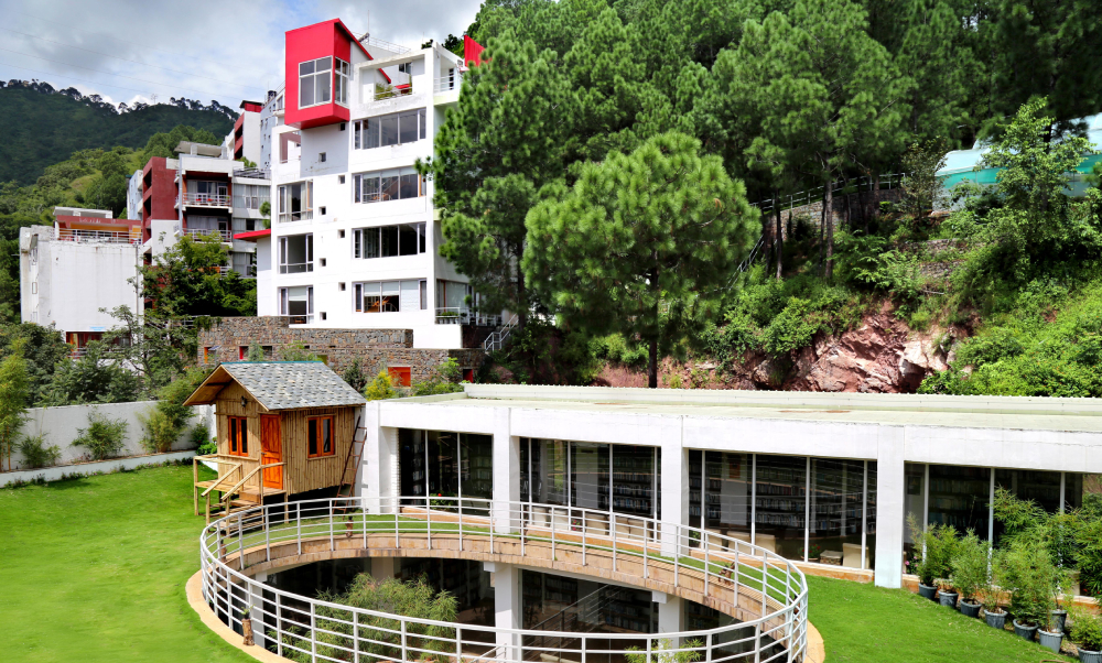 Shoolini University Campus Building(2)