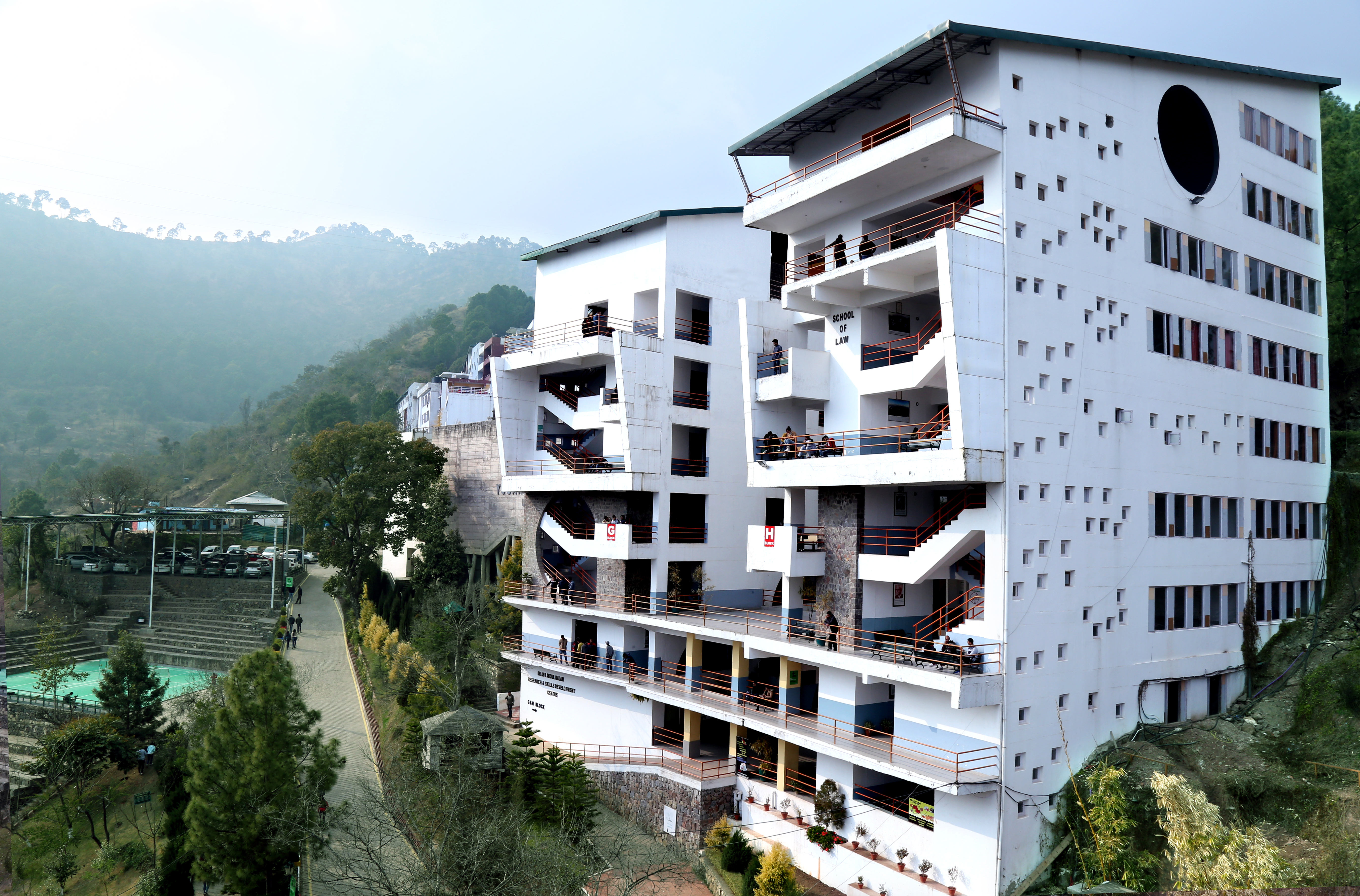 Shoolini University Campus Building(3)