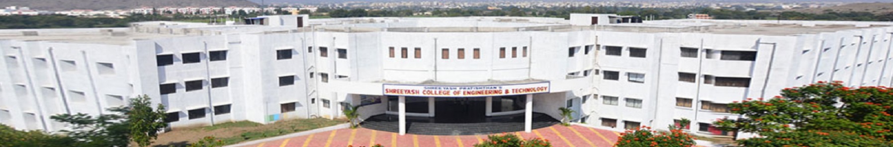 Shreeyash College of Engineering and Technology Campus Building(1)