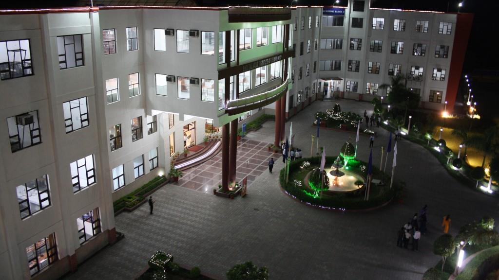 Shri Balwant Institute of Technology Campus View(1)