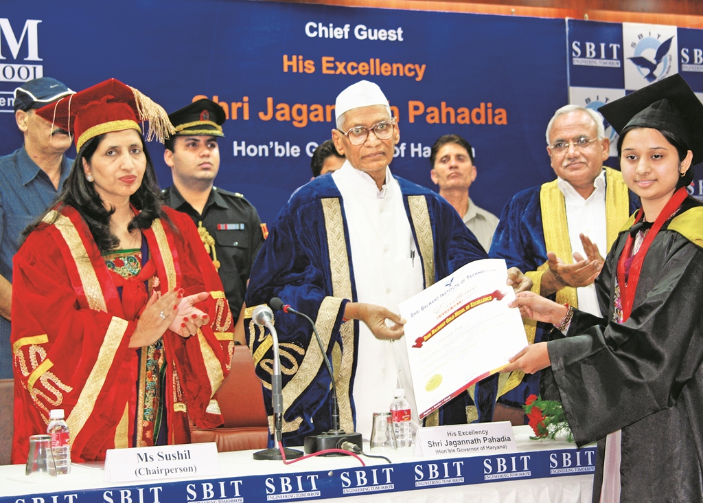 Shri Balwant Institute of Technology Convocation(1)