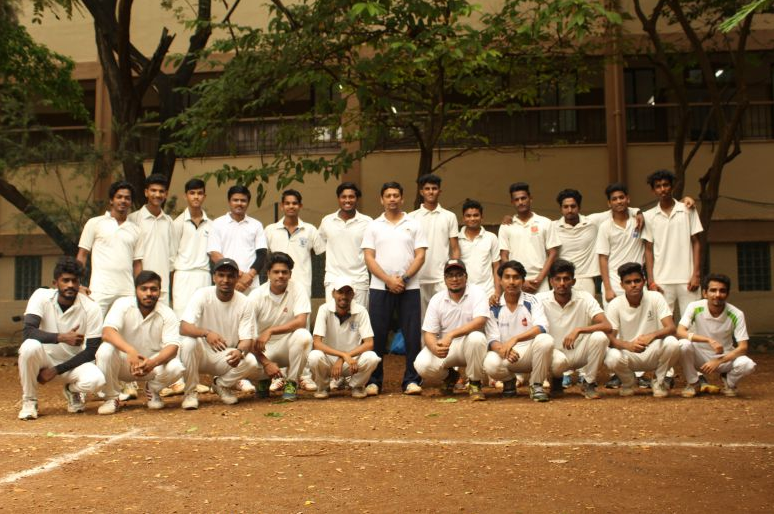 Shri Chinai College of Commerce and Economics Playground