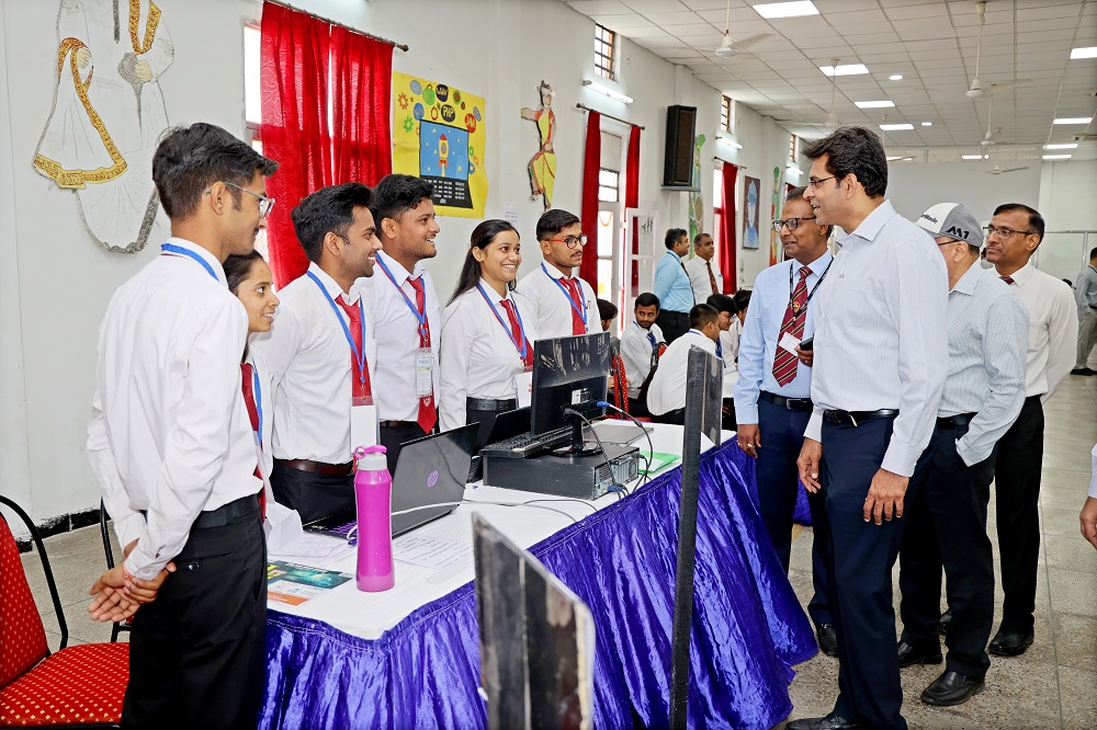 Shri Ram Murti Smarak College of Engineering and Technology Exhibitions