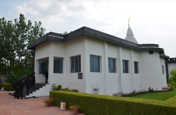 Shri Ram Murti Smarak International Business School Others(2)