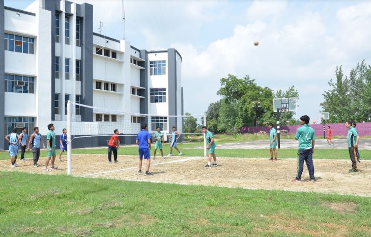 Shri Ram Murti Smarak International Business School Playground(2)