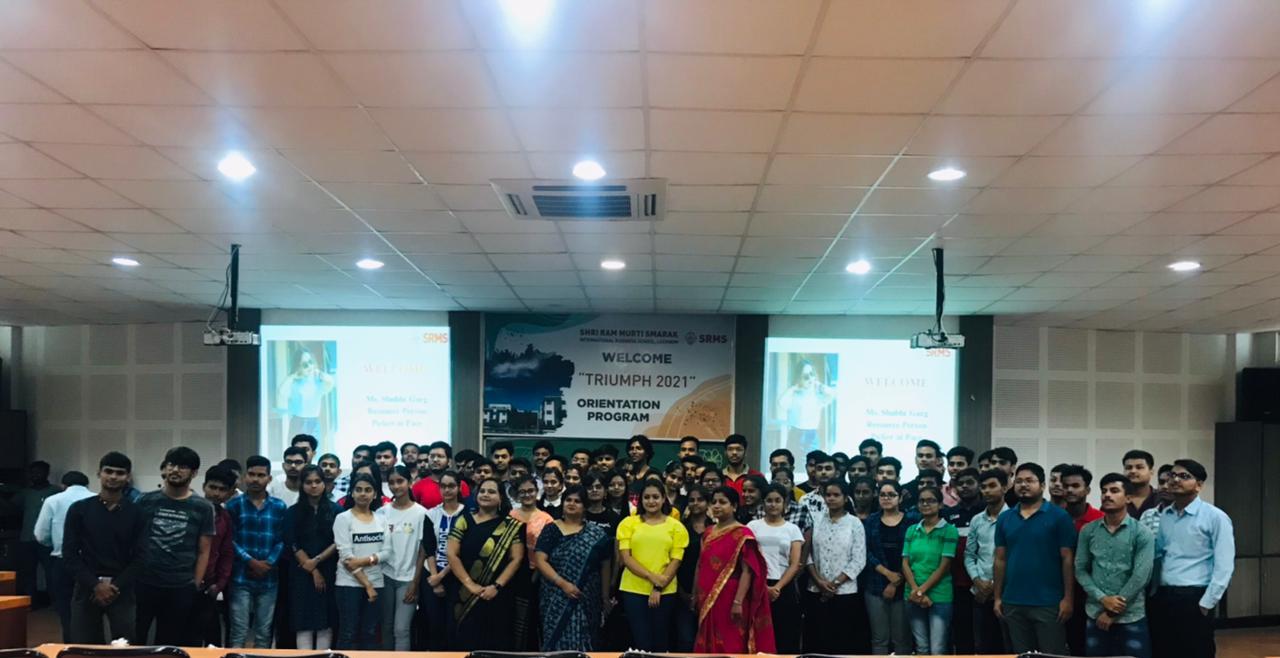 Shri Ram Murti Smarak International Business School Classroom(3)