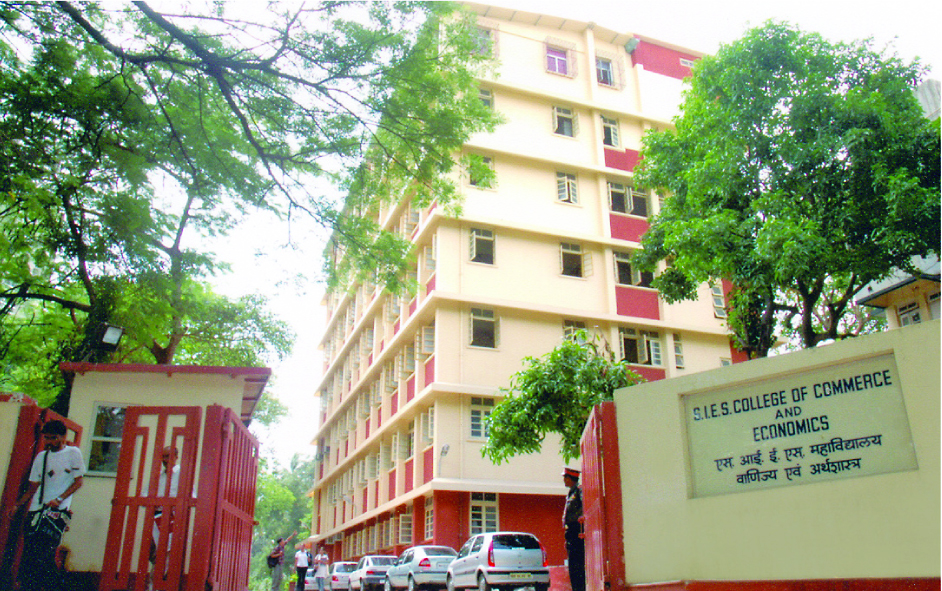SIES College of Commerce and Economics Entrance