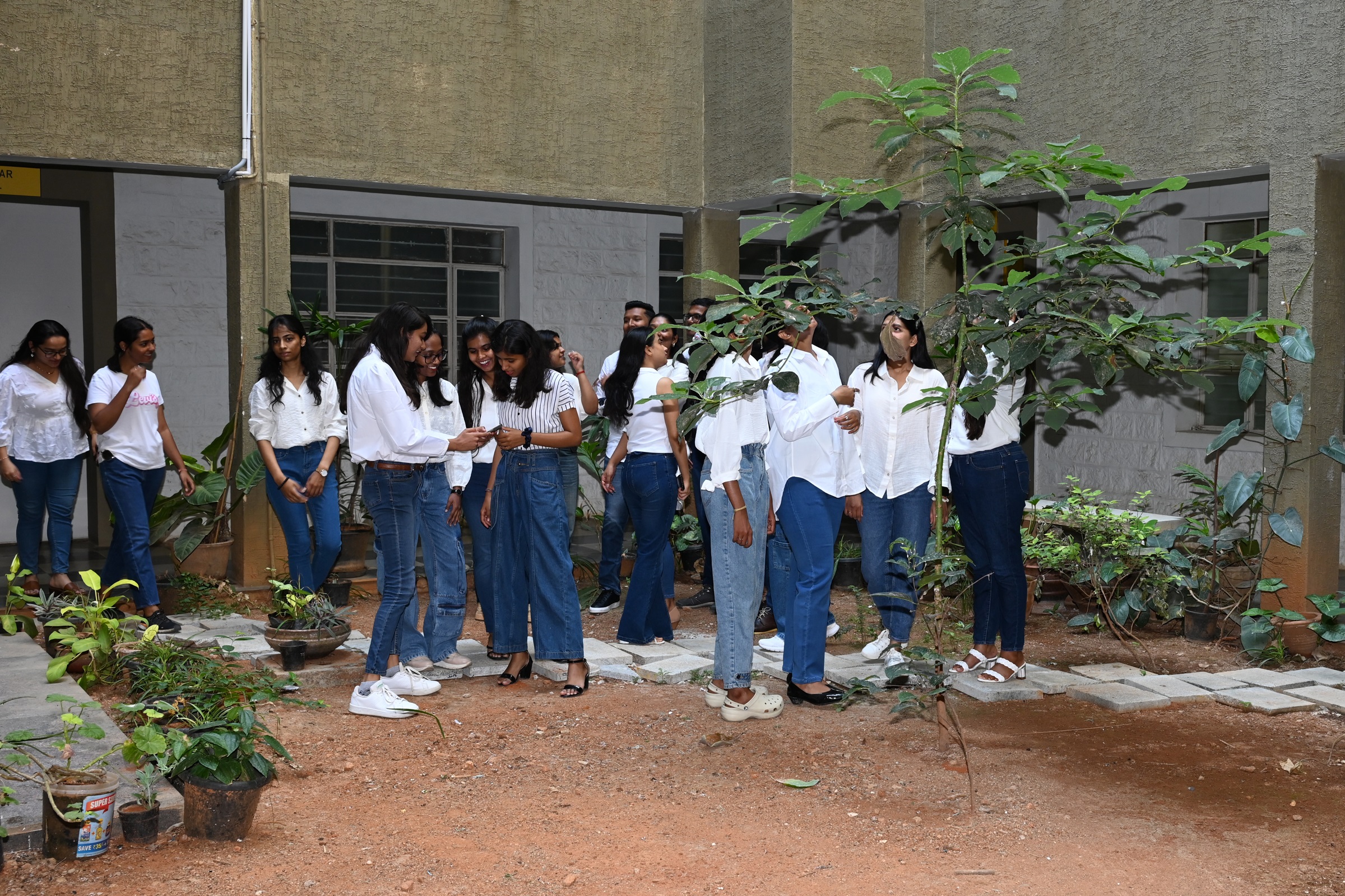 Sir M.V. School of Architecture Others(8)