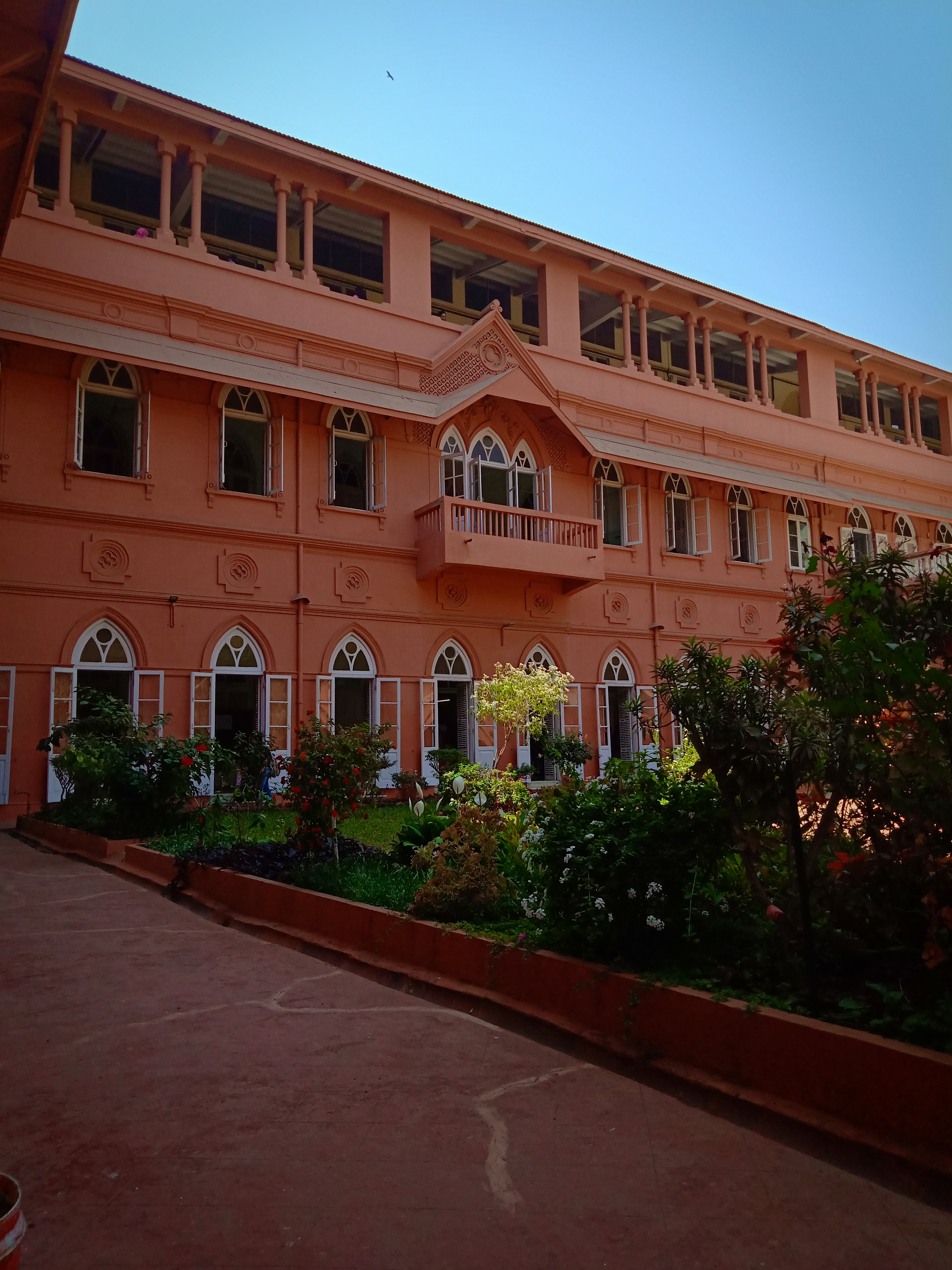 Sophia College Campus Building(2)