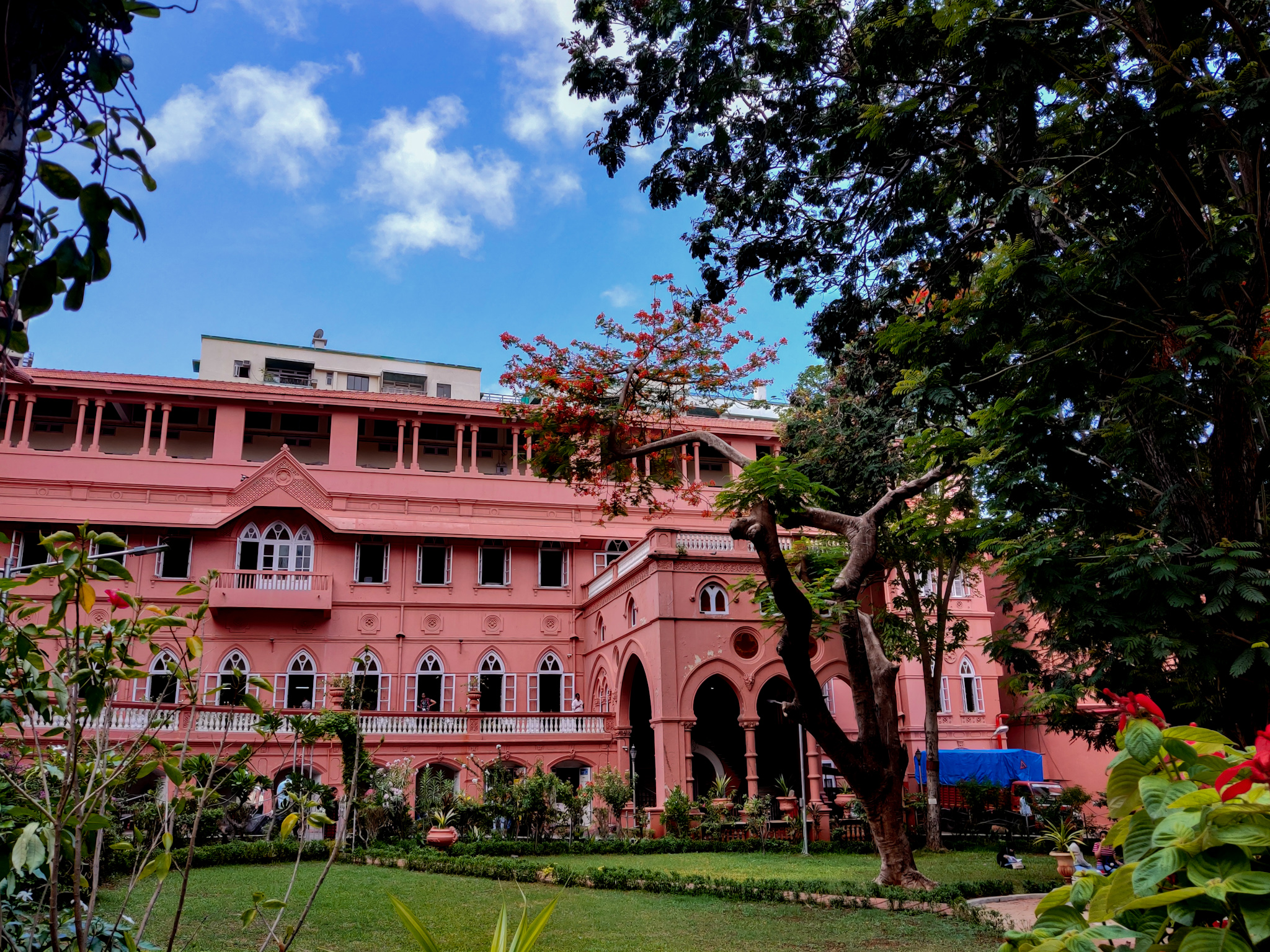 Sophia College Campus Building(3)
