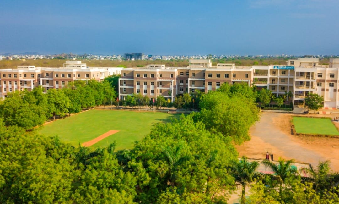 Sreyas Institute of Engineering and Technology Campus View(1)