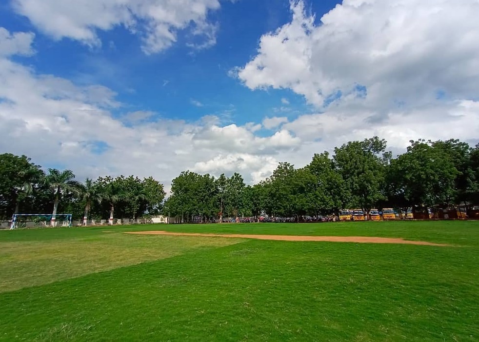 Sreyas Institute of Engineering and Technology Playground(3)