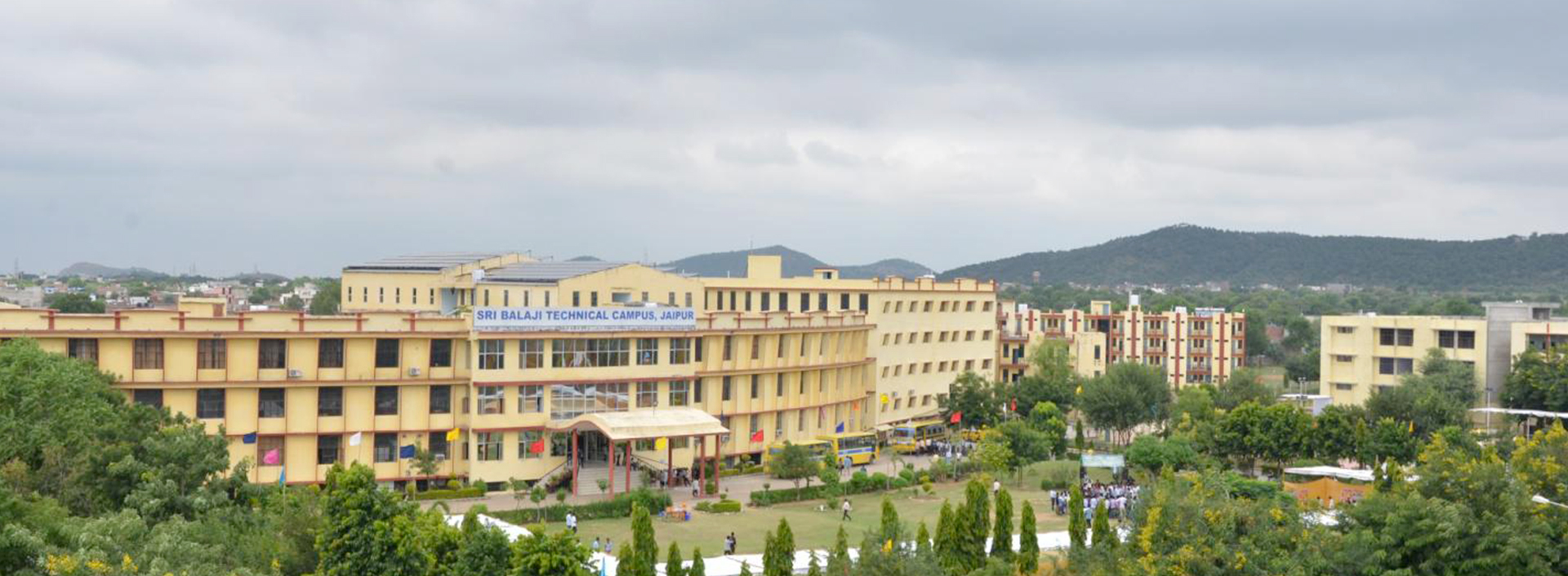 Sri Balaji PG Mahavidyalaya Campus View