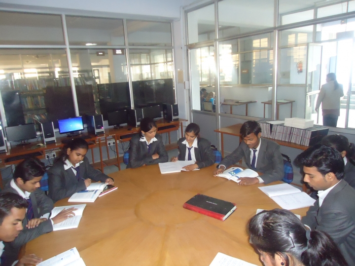 Sri Balaji PG Mahavidyalaya Reading Room