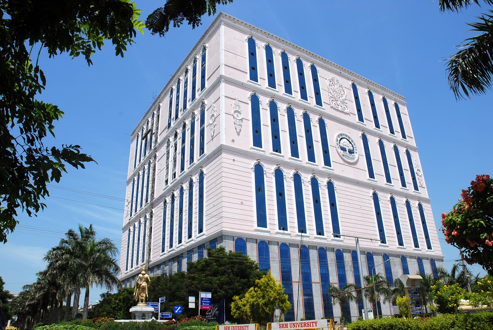 SRM IST Campus Building(2)