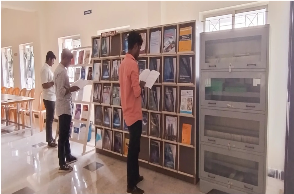 SRM Madurai College for Engineering and Technology Library(2)