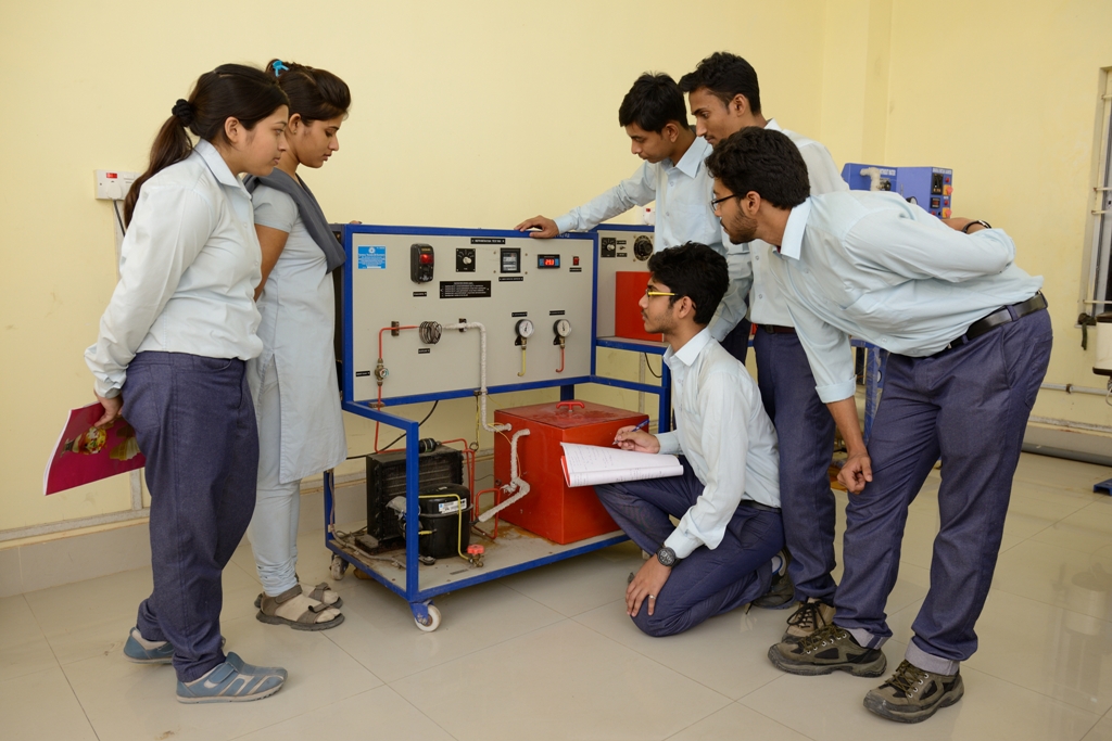 Dr Sudhir Chandra Sur Institute of Technology and Sports Complex Labs(5)