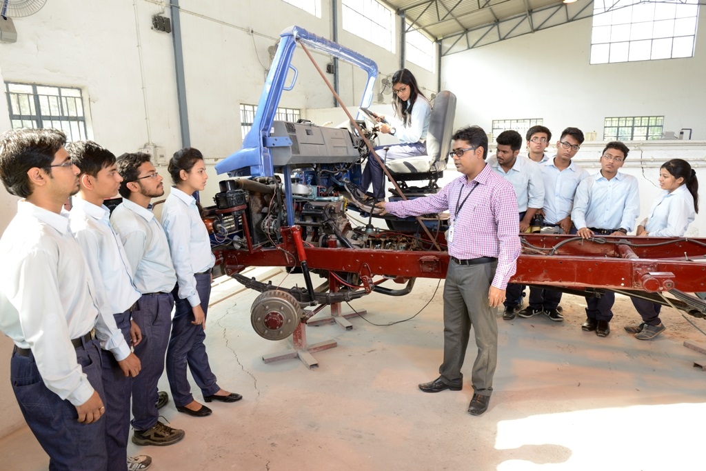Dr Sudhir Chandra Sur Institute of Technology and Sports Complex Labs(7)