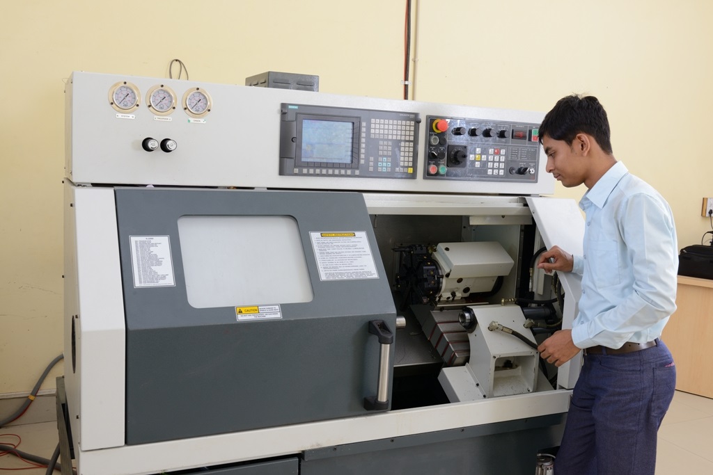 Dr Sudhir Chandra Sur Institute of Technology and Sports Complex Labs(9)