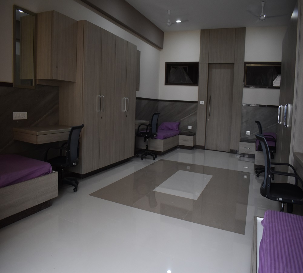 SVKM'S NMIMS School of Commerce, Dhule Hostel Room(1)