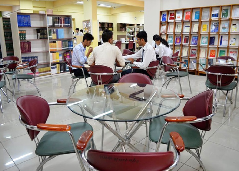 Symbiosis Noida (SIU) Library